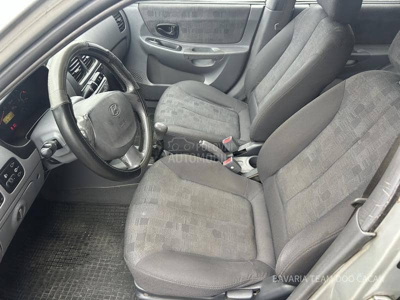 Hyundai Accent 1.3 B.