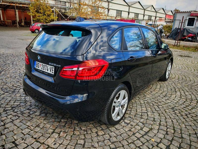 BMW 225 xe iPerformance