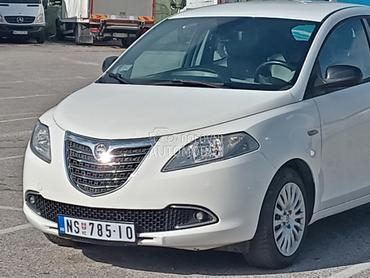 Lancia Ypsilon 1,3 mjt