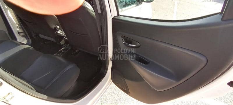 Lancia Ypsilon 1,3 mjt