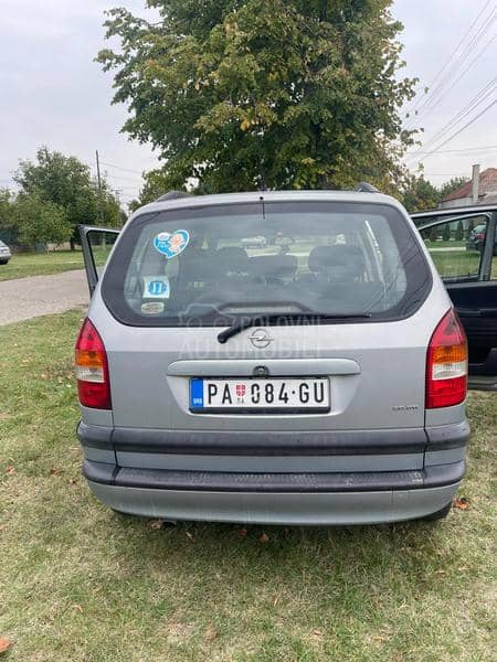 Opel Zafira 2.0
