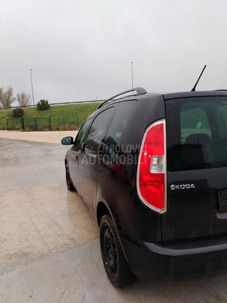 Škoda Roomster 