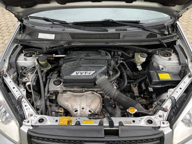 Toyota RAV 4 2.0 16V CH