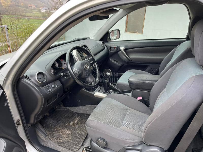 Toyota RAV 4 2.0 16V CH