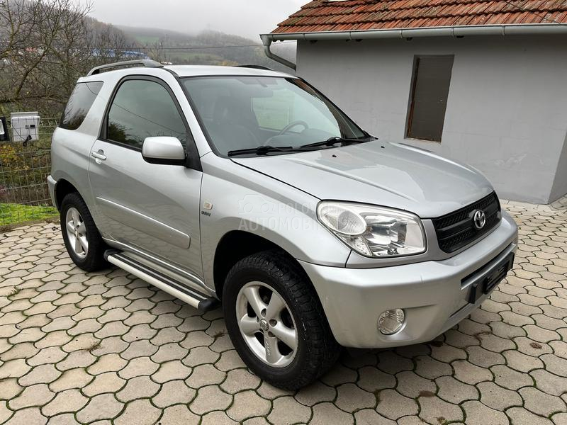 Toyota RAV 4 2.0 16V CH