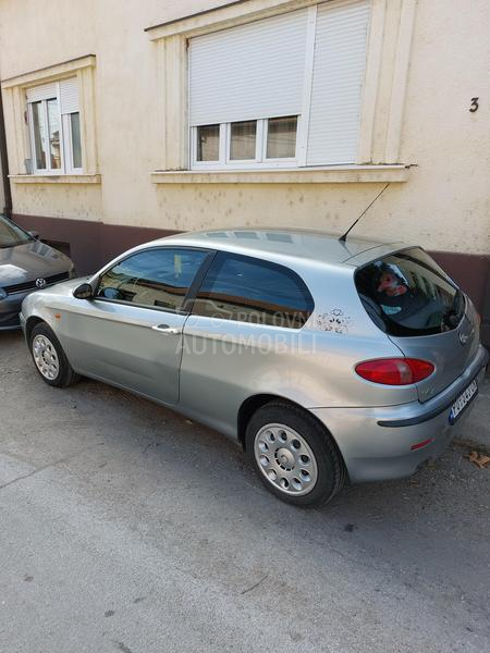 Alfa Romeo 147 1.6 Twin spark
