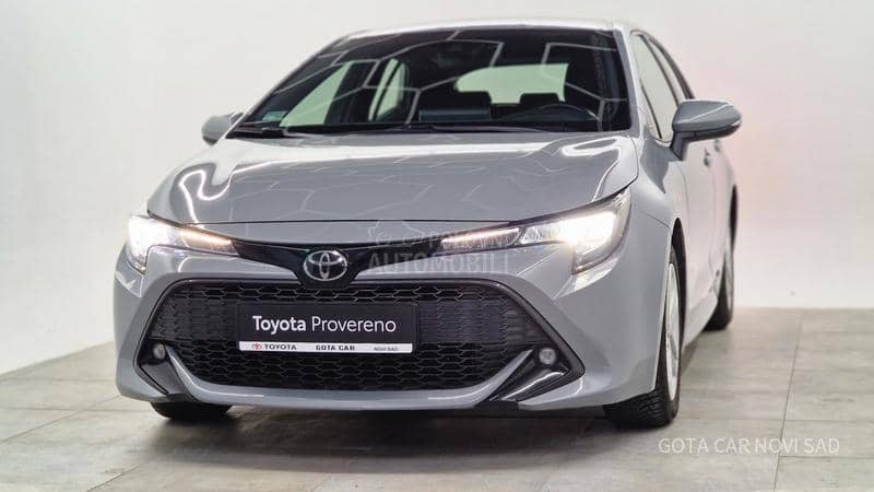 Toyota Corolla 1.2 LUNA
