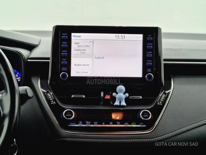 Toyota Corolla 1.2 LUNA