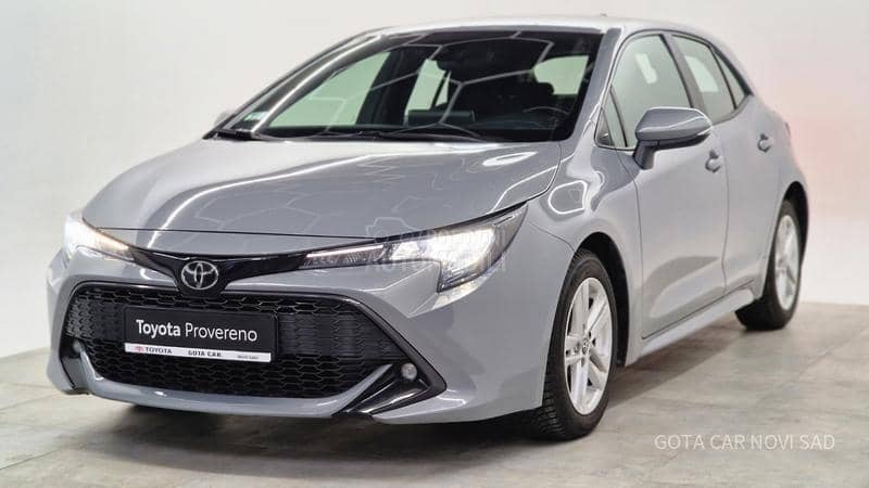 Toyota Corolla 1.2 LUNA