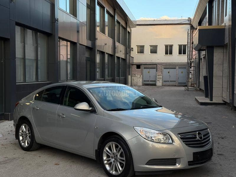 Opel Insignia 