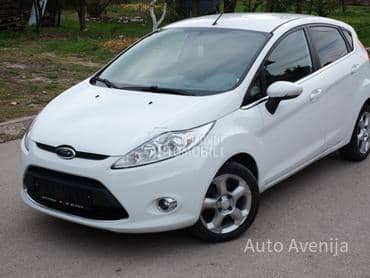 Ford Fiesta 1.4i TNG TITANIUM