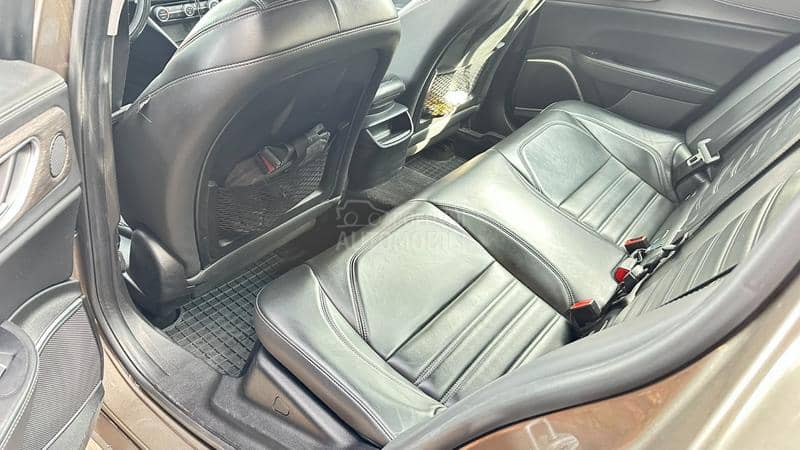 Alfa Romeo Giulia 2.2 AT