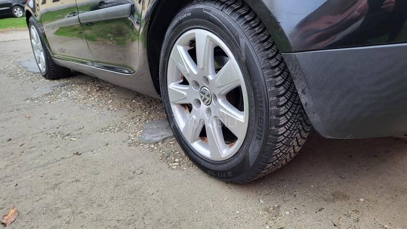 Volkswagen Golf 5 1.9TDI