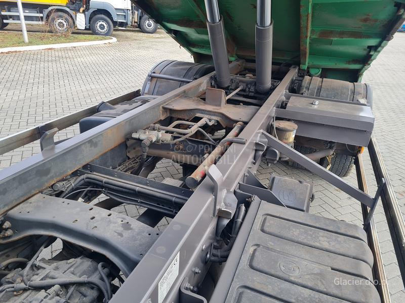 Renault 27O.12 / 25.OOO km