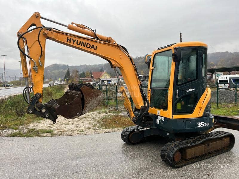 Hyundai ROBEX 35 Z 9