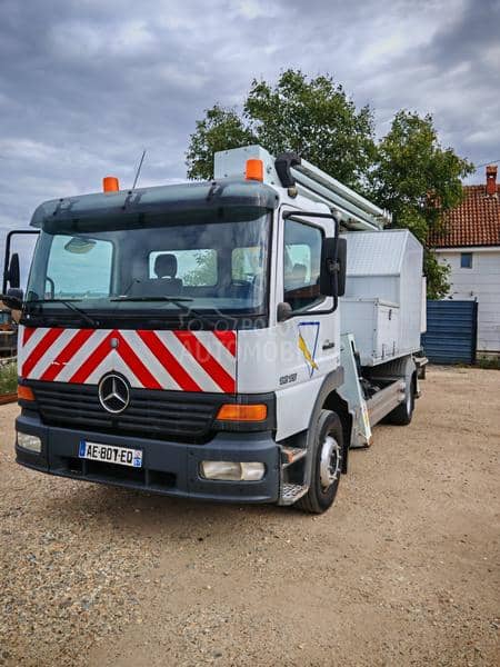 Mercedes Benz ATEGO 1215