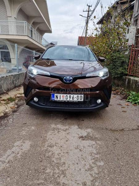 Toyota C-HR 