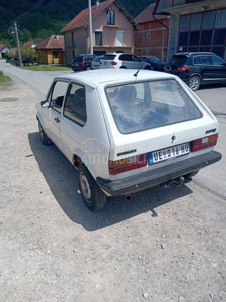 Volkswagen Golf 1 wwwwxxxxy12345
