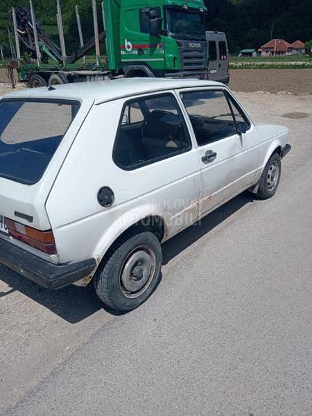 Volkswagen Golf 1 wwwwxxxxy12345