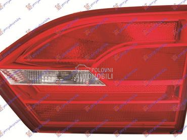 STOP LAMPA UNUTRASNJA Desno za Volkswagen Jetta od 2010. do 2014. god.
