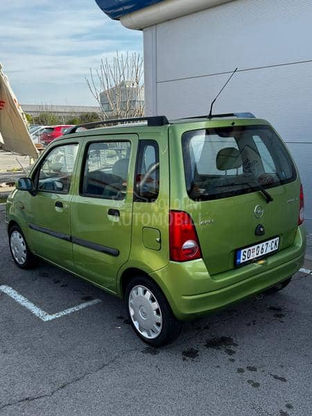 Opel Agila 1.2