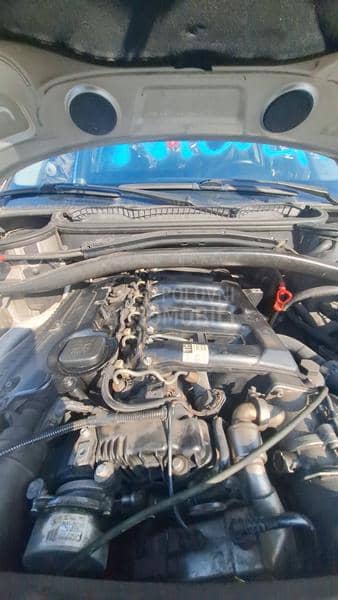 Kompletan auto u delovima X3