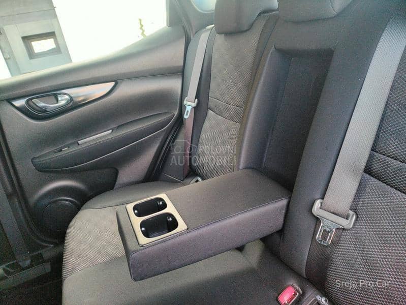 Nissan Qashqai 1.5 DCI LED D1ODA