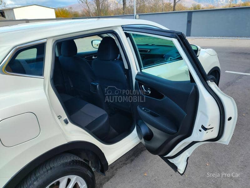 Nissan Qashqai 1.5 DCI LED D1ODA