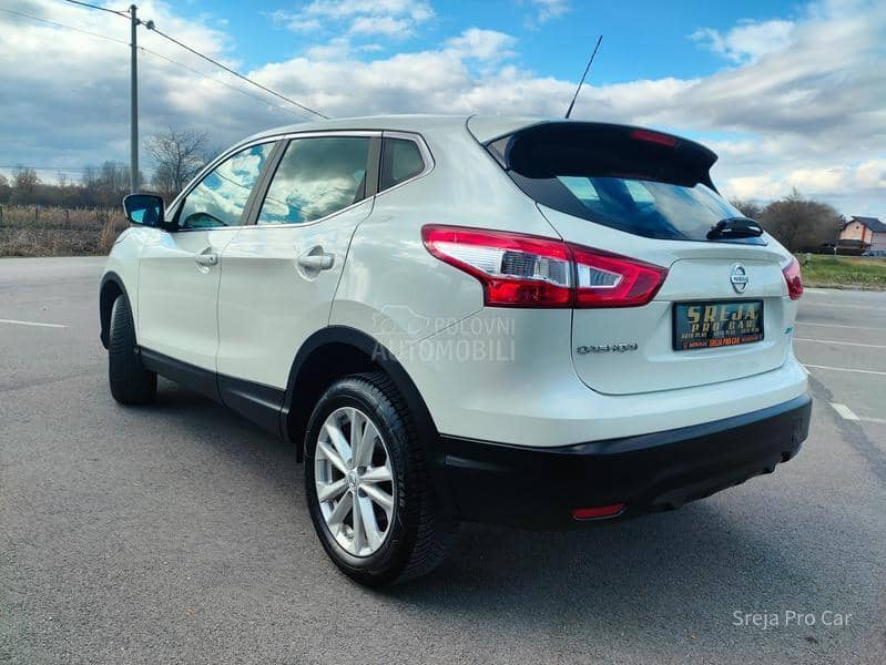 Nissan Qashqai 1.5 DCI LED D1ODA