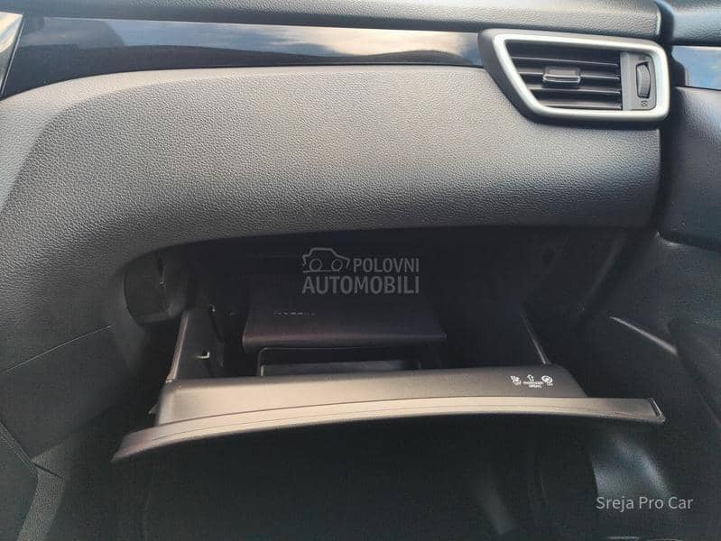 Nissan Qashqai 1.5 DCI LED D1ODA