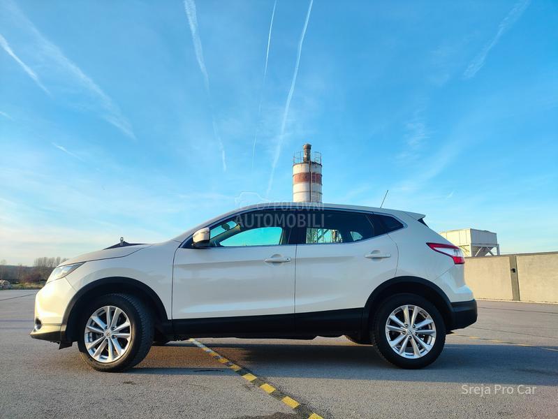 Nissan Qashqai 1.5 DCI LED D1ODA