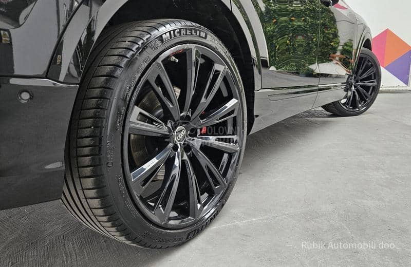 Audi Q8 50tdi Sline AllBlack