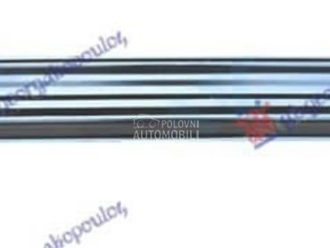 SINA ZADNJEG BRANIKA za Mercedes Benz EQC 400 za 2019. god.