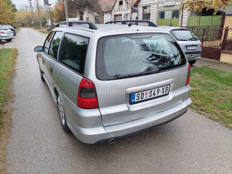 Opel Vectra B 1.8-16v