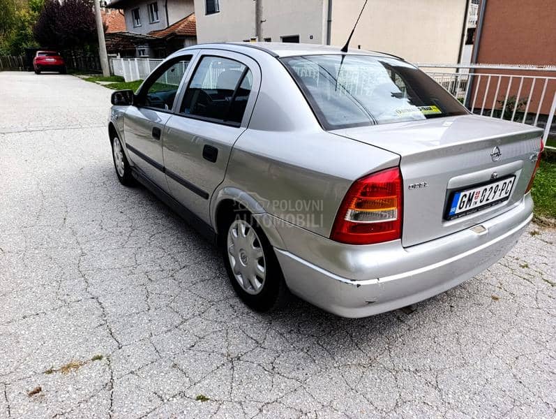 Opel Astra G 