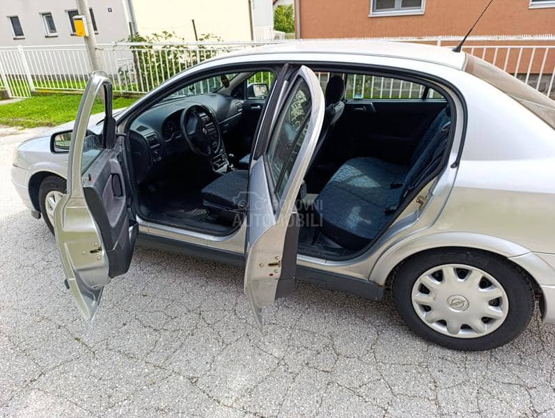 Opel Astra G 