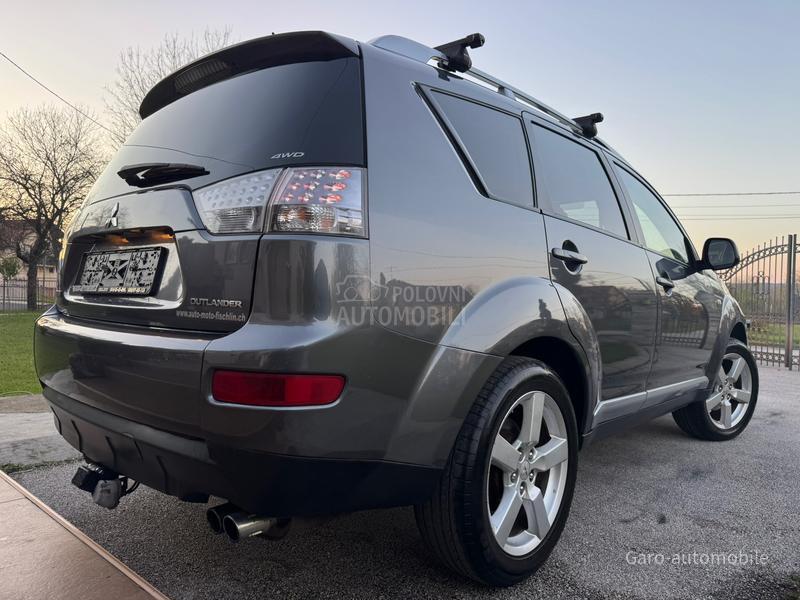 Mitsubishi Outlander 2.0DID 4WD CH