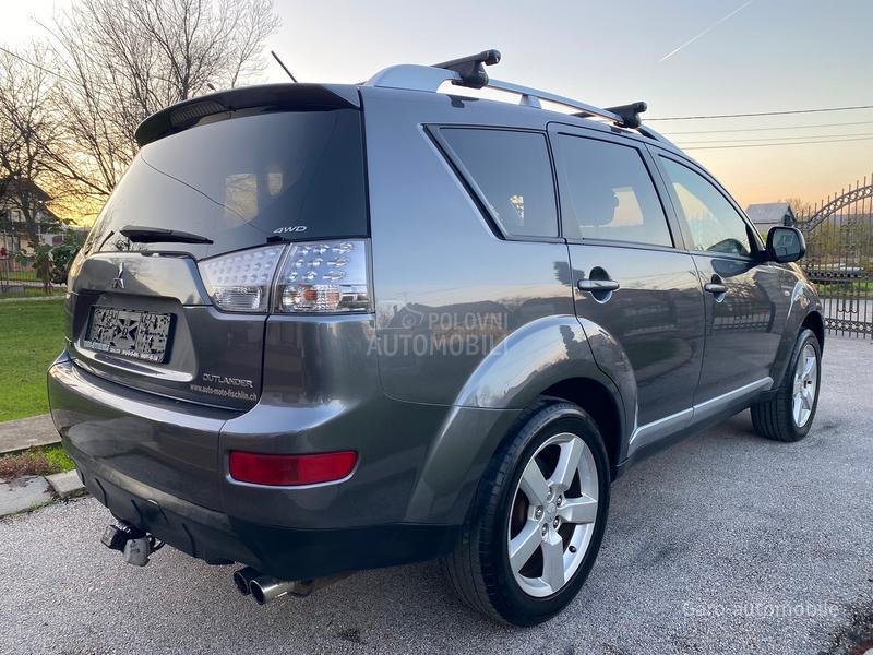 Mitsubishi Outlander 2.0DID 4WD CH
