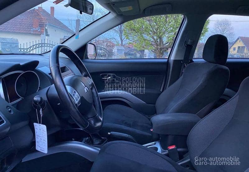 Mitsubishi Outlander 2.0DID 4WD CH