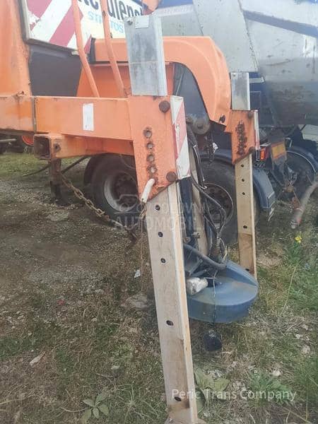 Raonik za sneg i posipač soli