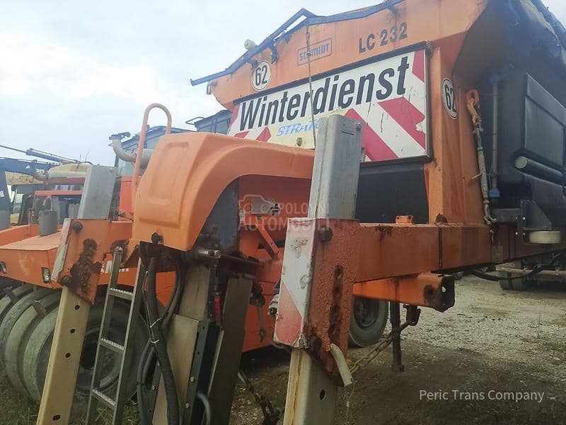 Raonik za sneg i posipač soli