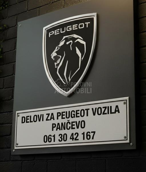 zadnja šina branika auto kuka