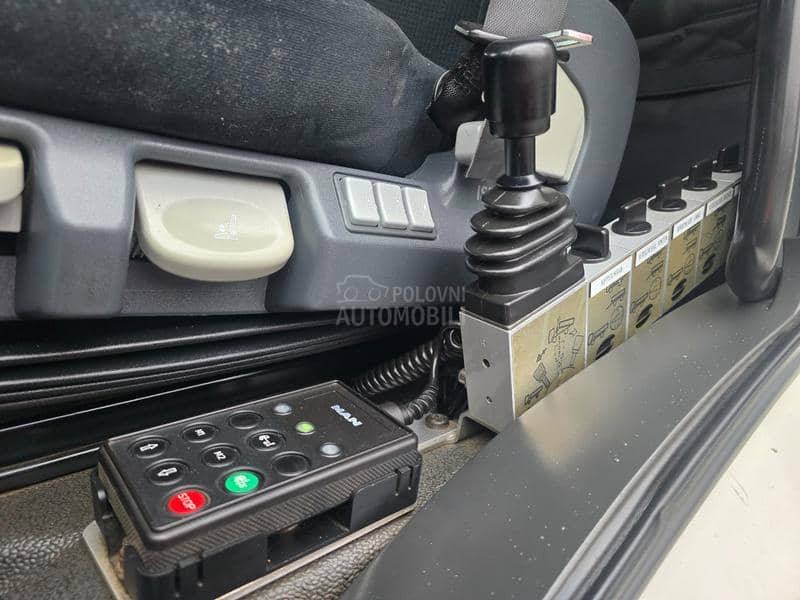 MAN TGS 33.480 Kipa Kran