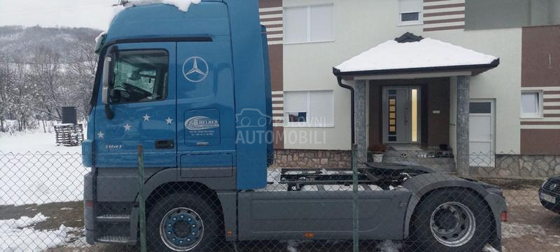 Mercedes Benz Mp3 1841 standard