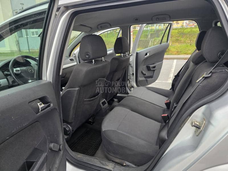 Opel Astra H 1.7 Cdti