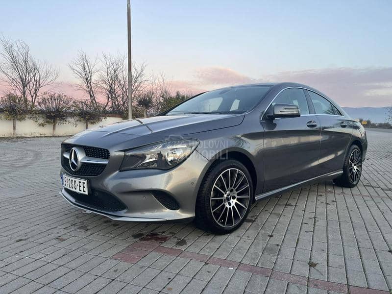 Mercedes Benz CLA 180 