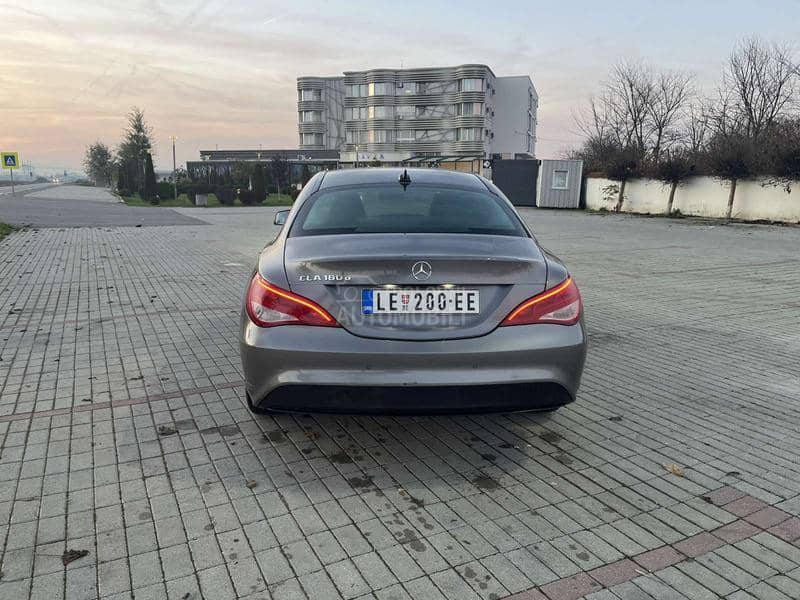 Mercedes Benz CLA 180 