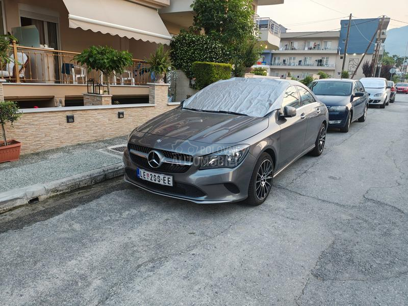 Mercedes Benz CLA 180 