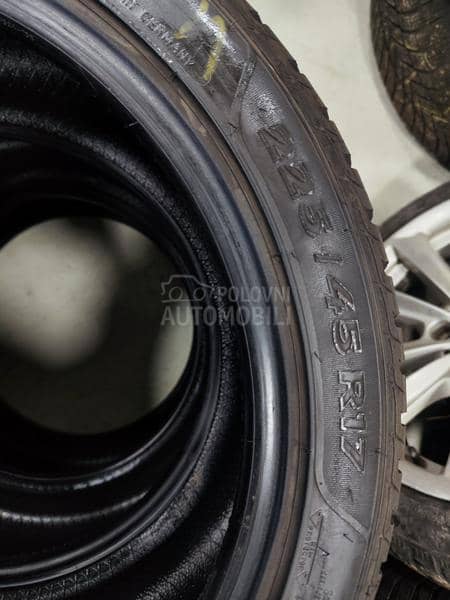 Sava 225/45 R17 Zimska