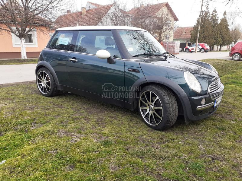 MINI Cooper 